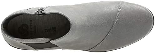 clarks women's caddell tropic ankle bootie