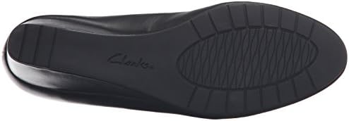 vendra bloom wedge pump