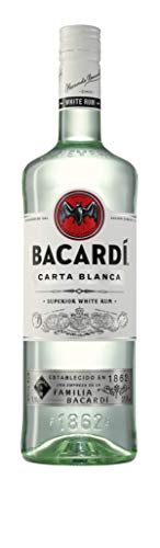 BACARDÍ Carta Blanca White Rum, 37,5% Vol., 150 cl/1.5 L, der legendäre weiße Karibik-Rum aus dem Hause BACARDÍ, perfekt für Cocktails