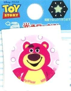 Amazon キャラクター 光るワッペン トイ ストーリー ロッツォ サイズ 約2 5 2 5ｃｍ １枚入り ディズニー アップリケ アイロン 接着 ハンドメイド おしゃれ 大人 子供 こども ピロル ワッペン アップリケ 通販