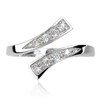 Contempary Silver Cystal Toe Ring