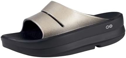 Amazon.com | OOFOS OOmega OOahh Recovery Sandal, Stardust