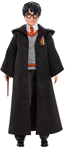 Mattel Harry Potter - Sammlerpuppe (ca. 26 cm) mit Hogwarts-Uniform, Gryffindor-Robe und Zauberstab, Spielzeug ab 6 Jahren FYM50 – Bild 5
