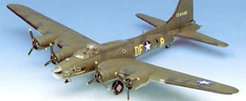Academy B-17F Flying Fortress "Memphis Belle"
