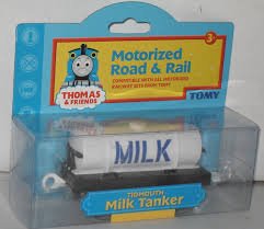 Thomas & Friends Motorized Road & Rail Tidmouth Milk Tanker