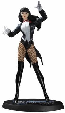 DC Universe Online Zatanna Statue