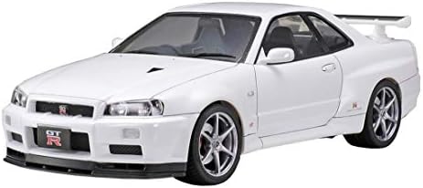 Amazon.com: Aoshima URAS ER34 Skyline Type-R '01 Nissan 1:24 Scale