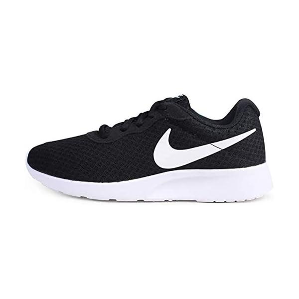 nike women's tanjun casual sneakers