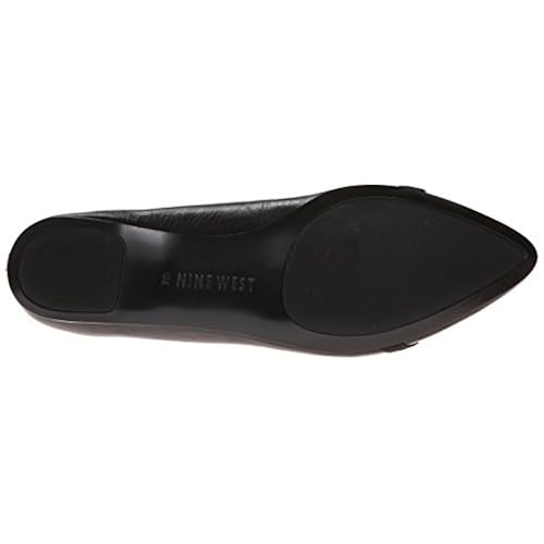 nine west saxiphone flats