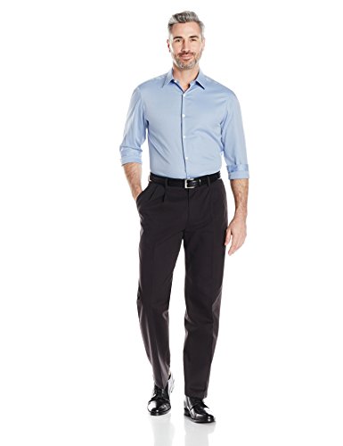 Amazon Essentials Men's Classic-Fit Wrinkle-Resistant Pleated Chino Pant, Washed Black, 40W x 34L - Thumbnail 2