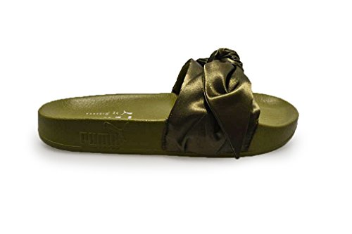 rihanna jelly slides