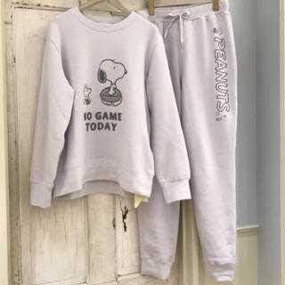 Amazon Co Jp スヌーピー Snoopy ジェラートピケ 人気コラボ完売品 パステル スウェット セットアップ 紫 ホビー