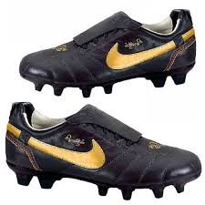 nike tiempo ronaldinho fg