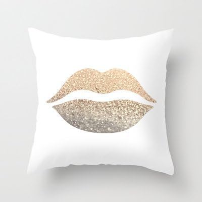 Popular Presents Decorative Arts Gold Lips New arrival comfortable pillowcase