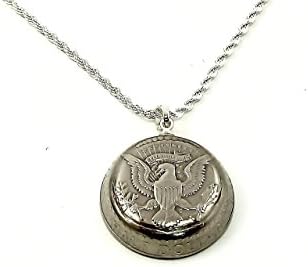 American Half Dollar. Handmade1970's. Very unique Pendant. Chain 925 Silver, Pendant and necklace, Medallion and necklace, Coin pendant, Gift for both, Gift for her, Present for her, Women's pendant