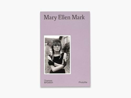 Mary Ellen Mark: An American Odyssey 1963-1999: Angelou, Maya