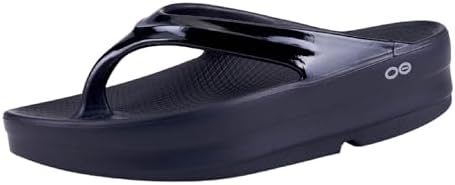 Amazon.com | OOFOS OOmega OOahh Recovery Sandal, Black - Women's