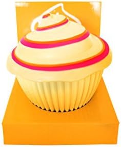 Cupcake Surprise Transform Princess Doll Scented Vanila (Including Comb and Hats) Tall 6 Inch