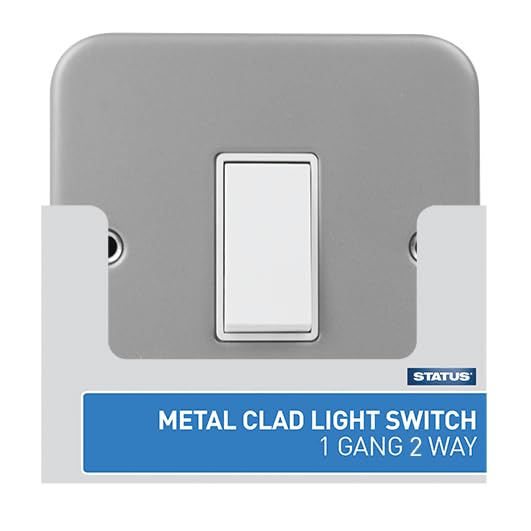 STATUS: Metal Clad Light Switch (1 gang - 2 way) / S1G2WMCLSX5