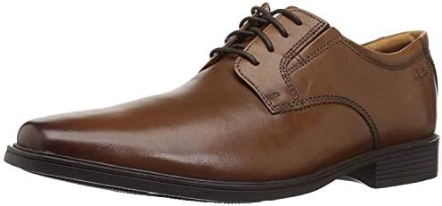 clarks tilden plain dark tan