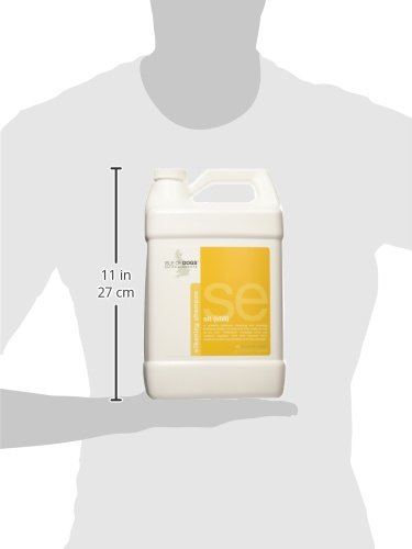 Isle of Dogs Salon Elements Shampoo Sit (still)