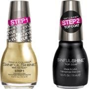 Kylie Jenner King Kylie Collection Nail Polish The Royal Me Bundle with Top Coat, 0.5 Fl Oz Each Bottle