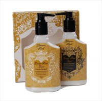 Tyler Candle Tyler Glamorous Hand Gift Set