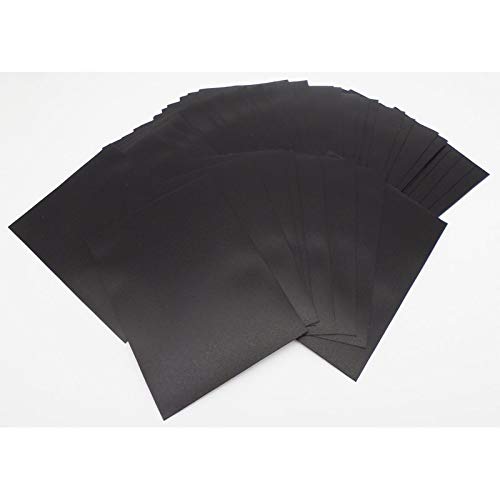 docsmagic.de - 100 Mat Black Card Sleeves Standard Size 66 x 91
