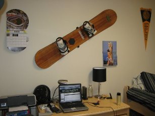 HANGTIME Snowboard Wall Mount - Black