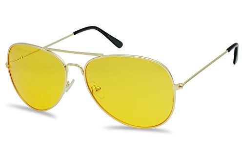 brad pitt yellow glasses