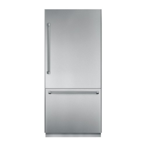 Click Here to See More Images Thermador 16 Cu. Ft. Stainless Steel Bottom Freezer Refrigerator - T30BB820SS