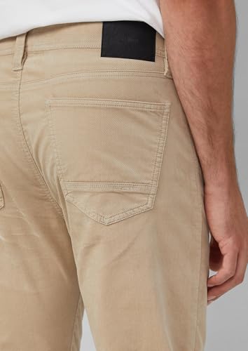 s.Oliver Men's Regular Fit Straight Leg Fine Corduroy Pants