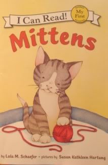 Mittens (I Can Read) 0545038693 Book Cover
