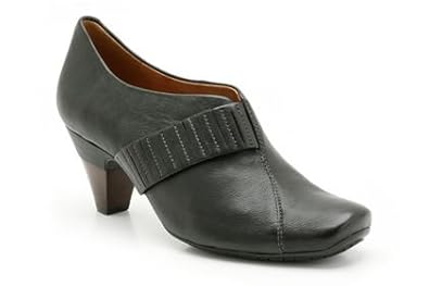 clarks men's stratton limit chukka boot