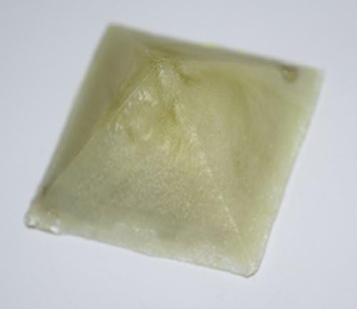 Peal yellow swirled pyramid