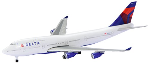 Schuco 403551671Â Delta Airlines B747-400Â 1: 600Â Scale Model Aircraft