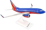 Daron Skymarks Southwest B737-700 Airplane Model Building Kit, 1/130-Scale
