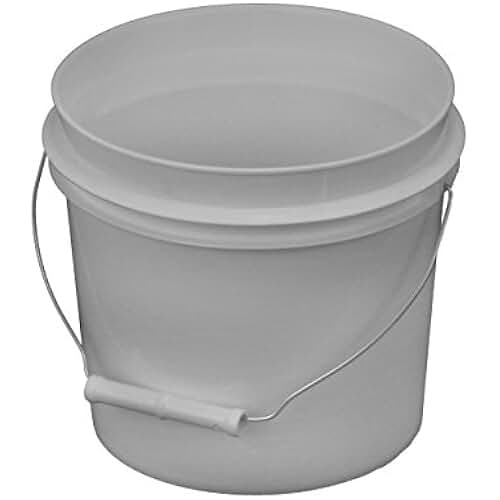 one gallon buckets
