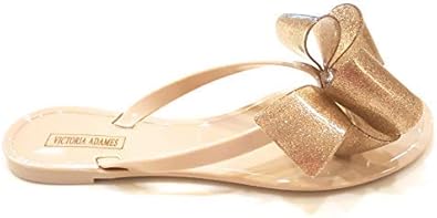 victoria adames flip flops