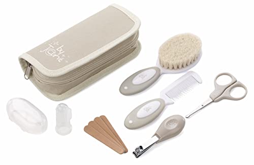 Jané Basic Hygiene-Set mit Kulturtasche, Kamm, Bürste mit Naturborsten, Schere, Nagelclipper, Feilen und Zahnbürste aus Silikon