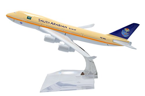 TANG DYNASTY(TM) 1:400 16cm Boeing B-747 Saudi Arabian Airlines Metal Airplane Model Plane Toy Plane Model
