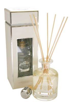 PORTUS White Silver Black Fig Pomegranate Cale 8 oz Reed Diffuser by Castelbel
