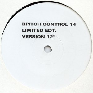 Toktok - Toktok Vs. Soffy O. - Missy Queen