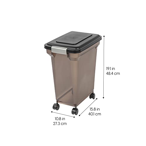 IRIS USA 22 libras / 28 qt WeatherPro contenedor hermético para alimentos de mascotas con ruedas, para perros, gatos, aves, mantiene fresco, fácil movilidad, sin BPA, color humo