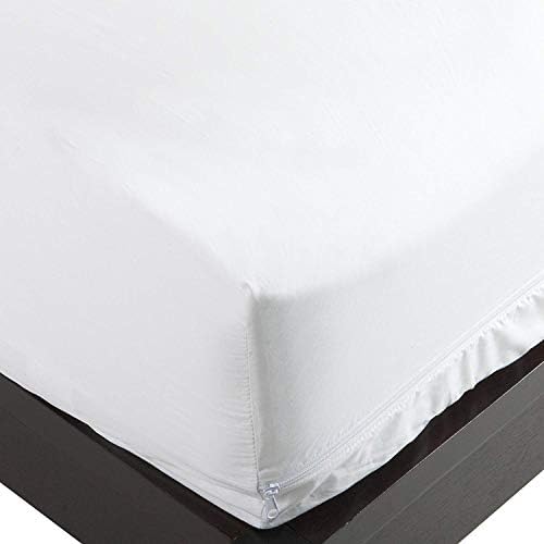 National Allergy 300-Thread Count 100-Percent Cotton Mattress Protector