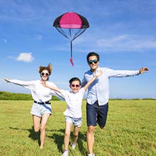 YTFGGY Parachute Toy, Tangle Free Throwing Toy Skydiver Parachute Man Game for Kids Age 4-8 Outdoor Children's Flying Toys 4 Pieces Set - Thumbnail 4