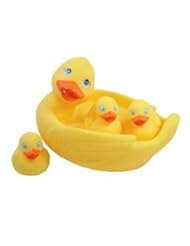 Toy: Rubber Duck Family Bath Set (Set of 4) - Floating Bath Tub Toy (Set of 4) - Playmaker Toys