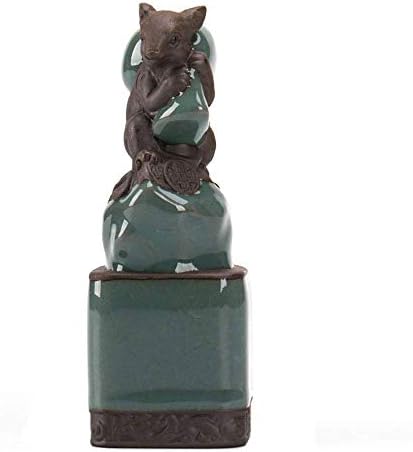 Zisha Tea Pet Rat of the Chinese Zodiac by YizenCulture, Traditional Handmade Chinese Tea Pet Made of Purple Clay to Complement Your Gongfu Tea Set, Kept by Tea Lovers for Prosperity and Good Luck