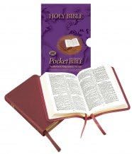 Calfskin Pocket Centre Reference Bible: Authorised (King James) Version (Pocket Reference)