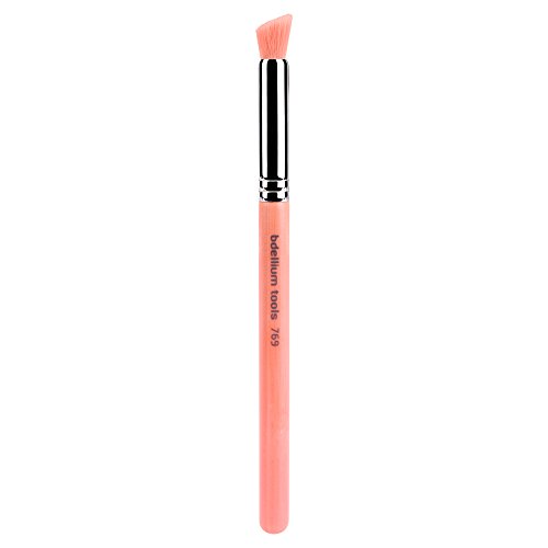 Bdellium Tools Professional Eco-Friendly Makeup Brush Pink Bambu Series - Angled Contour 769